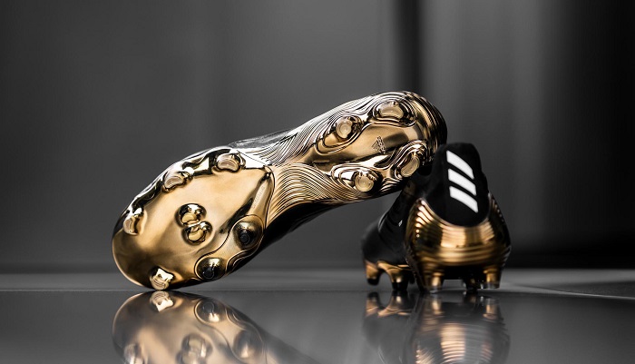 کفش فوتبال آدیداس کوپا جایگزین جایزه ی مسابقات پرتاب نیزه شد